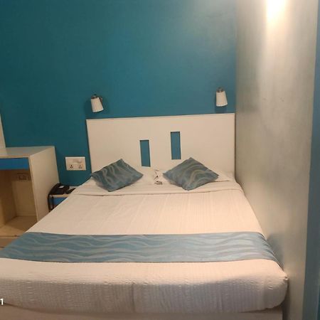 Hotel Pandian Chennai Exterior photo