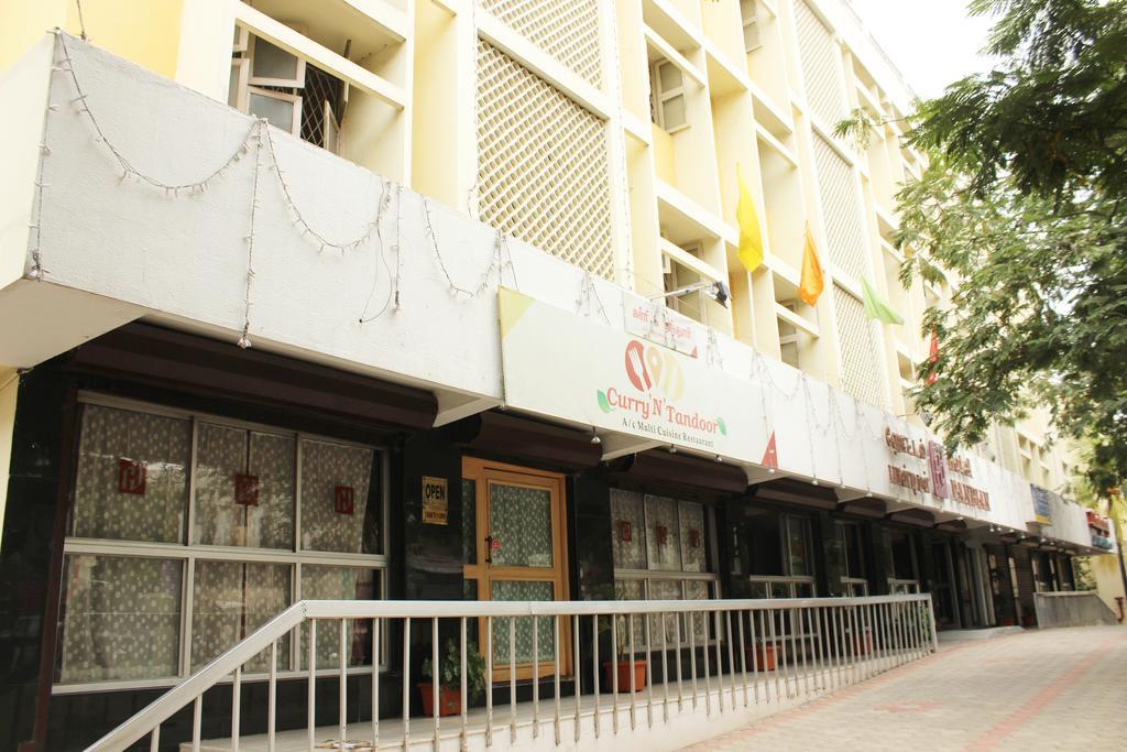 Hotel Pandian Chennai Exterior photo
