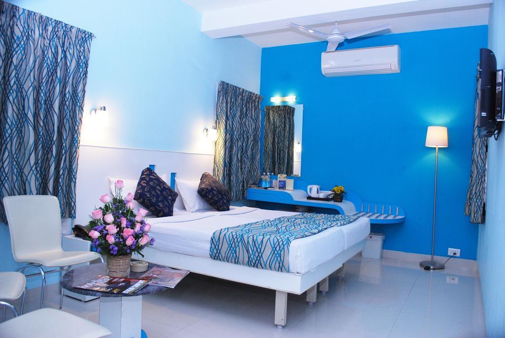 Hotel Pandian Chennai Room photo
