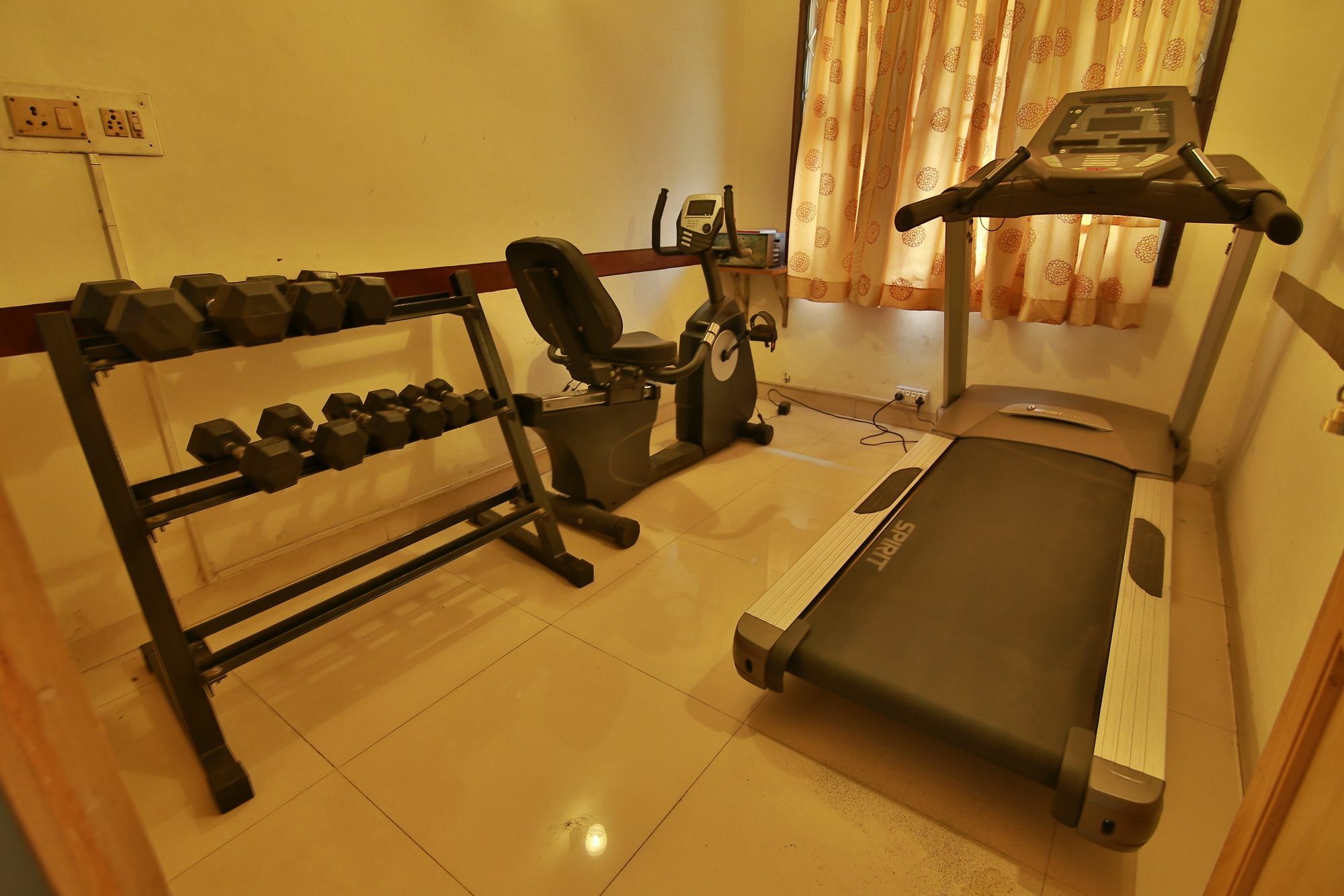 Hotel Pandian Chennai Exterior photo