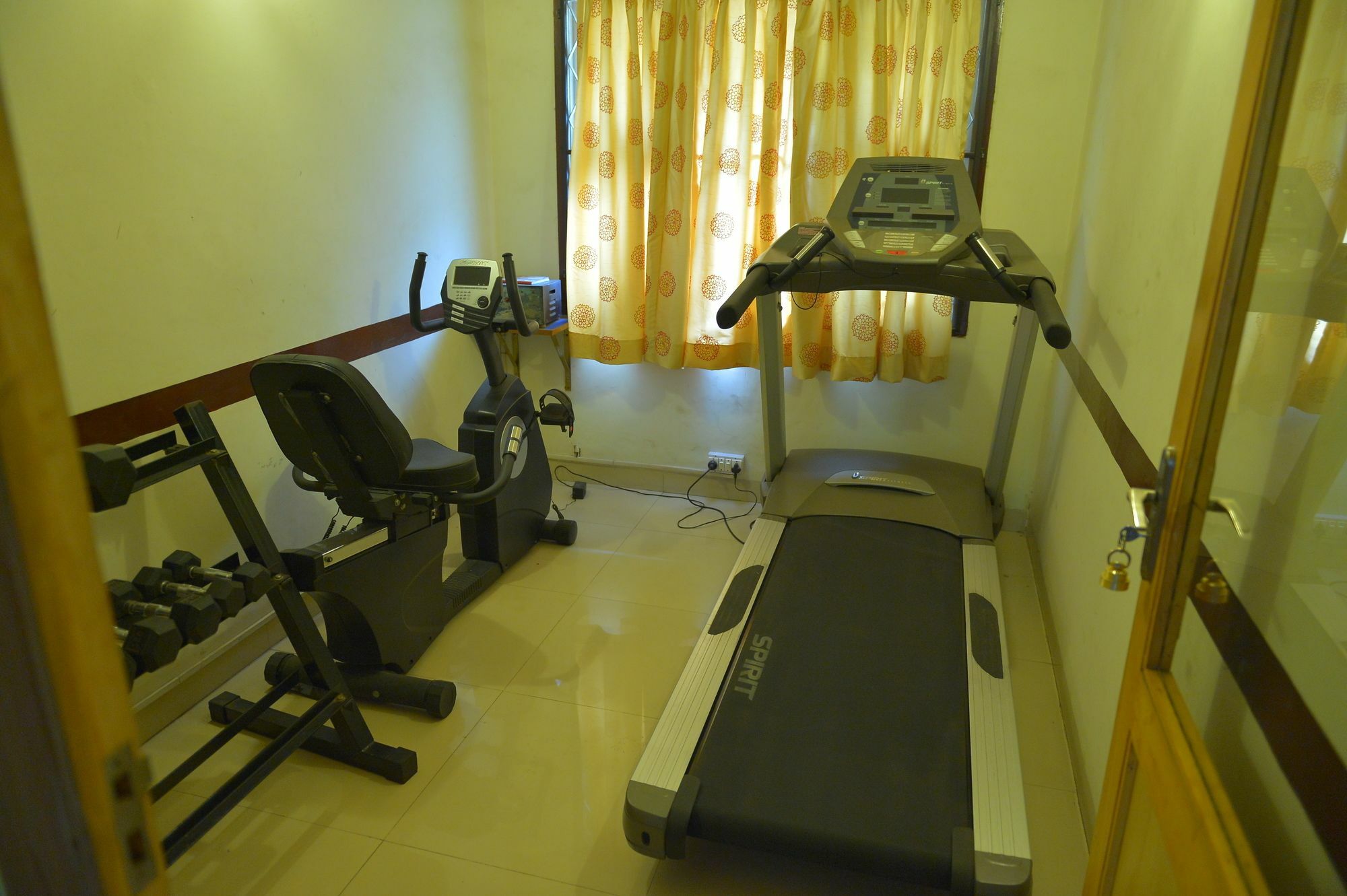 Hotel Pandian Chennai Exterior photo